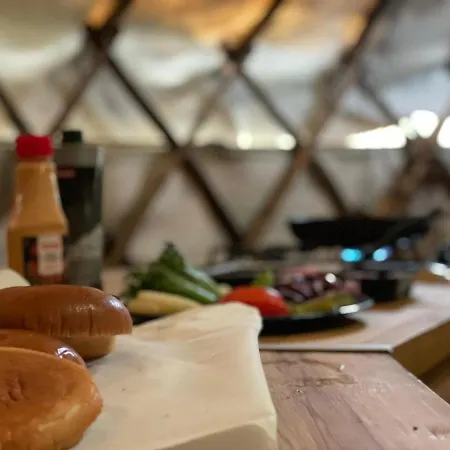 Nature Experience Glamping אתר נופש אינארי